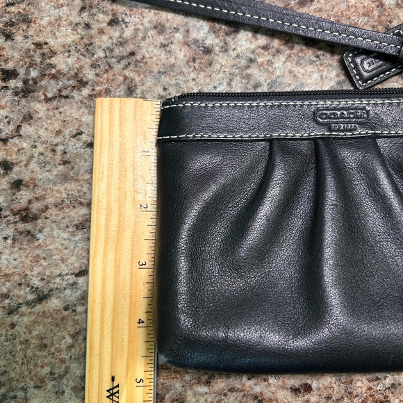 Coach Black Leather Wristlet - Picture 6 of 7